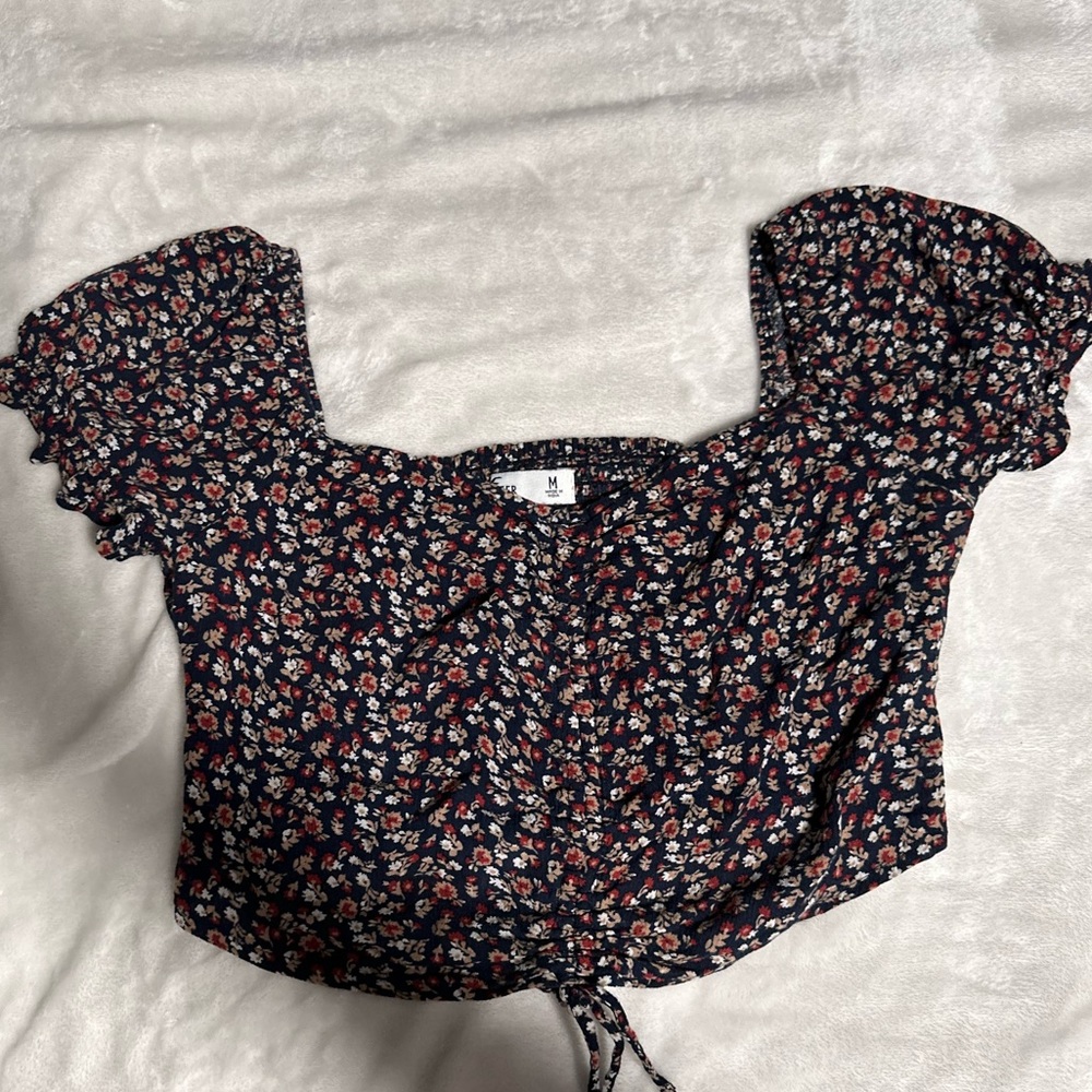 Hollister Crop Top